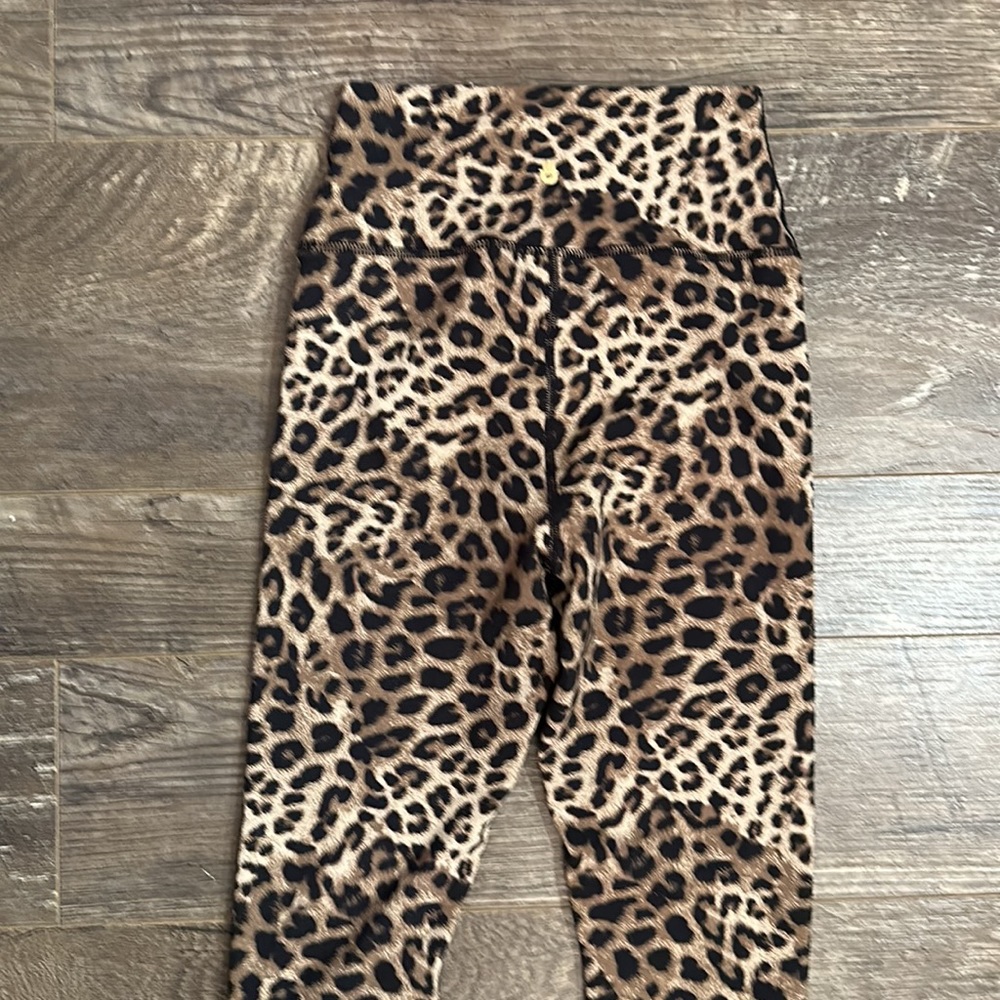 Spiritual Gangster Leopard Leggings XS - Picture 7 of 12